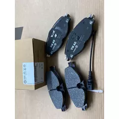 Тормозные колодки VAG (VW/Audi/Skoda/Seat) 8V0698151S Передние