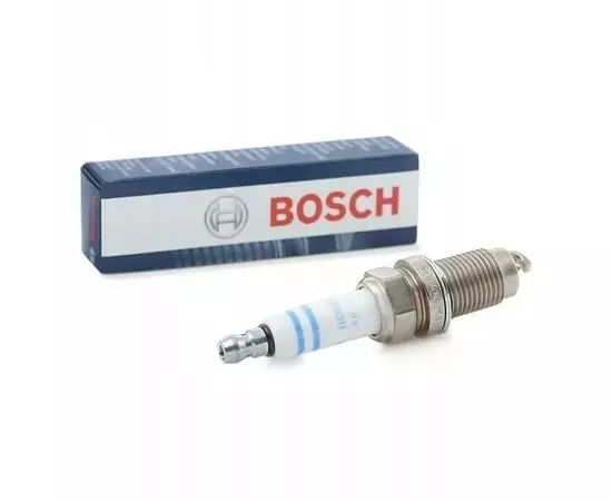 Bosch Свеча зажигания 0 242 240 665 Audi A3, VW Golf V/Passat/Touran/Jetta 1.4 05gt;