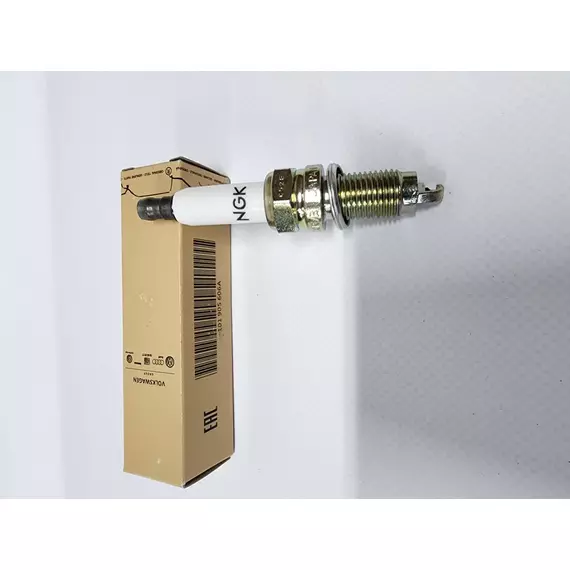 Свеча зажигания VAG (VW/Audi/Skoda/Seat) 101905606A
