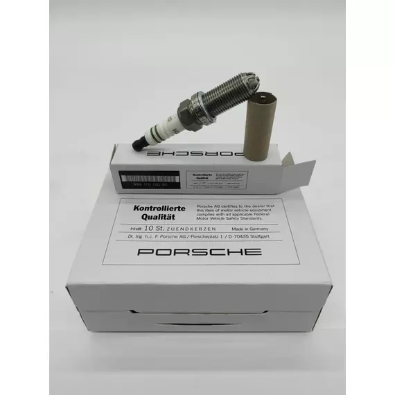 Свеча зажигания Porsche Арт. 99917013090